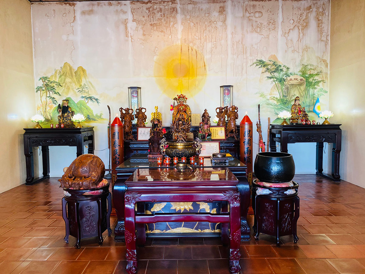 無極五龍山紫雲道場