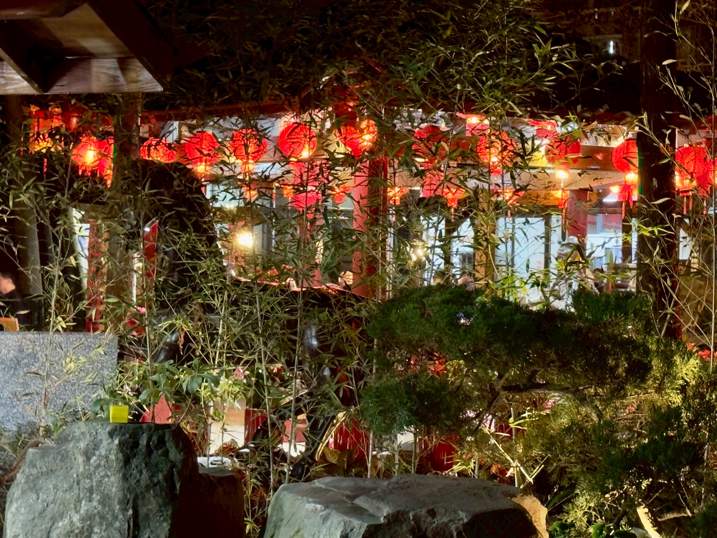 「勇氣」 - 結義亭（拜關公）